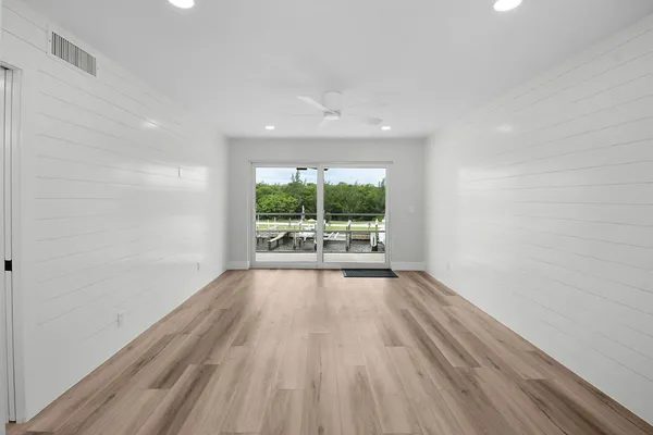 $2,500 | 200 North El Mar Drive, Unit B202, Jensen Beach, FL 34957