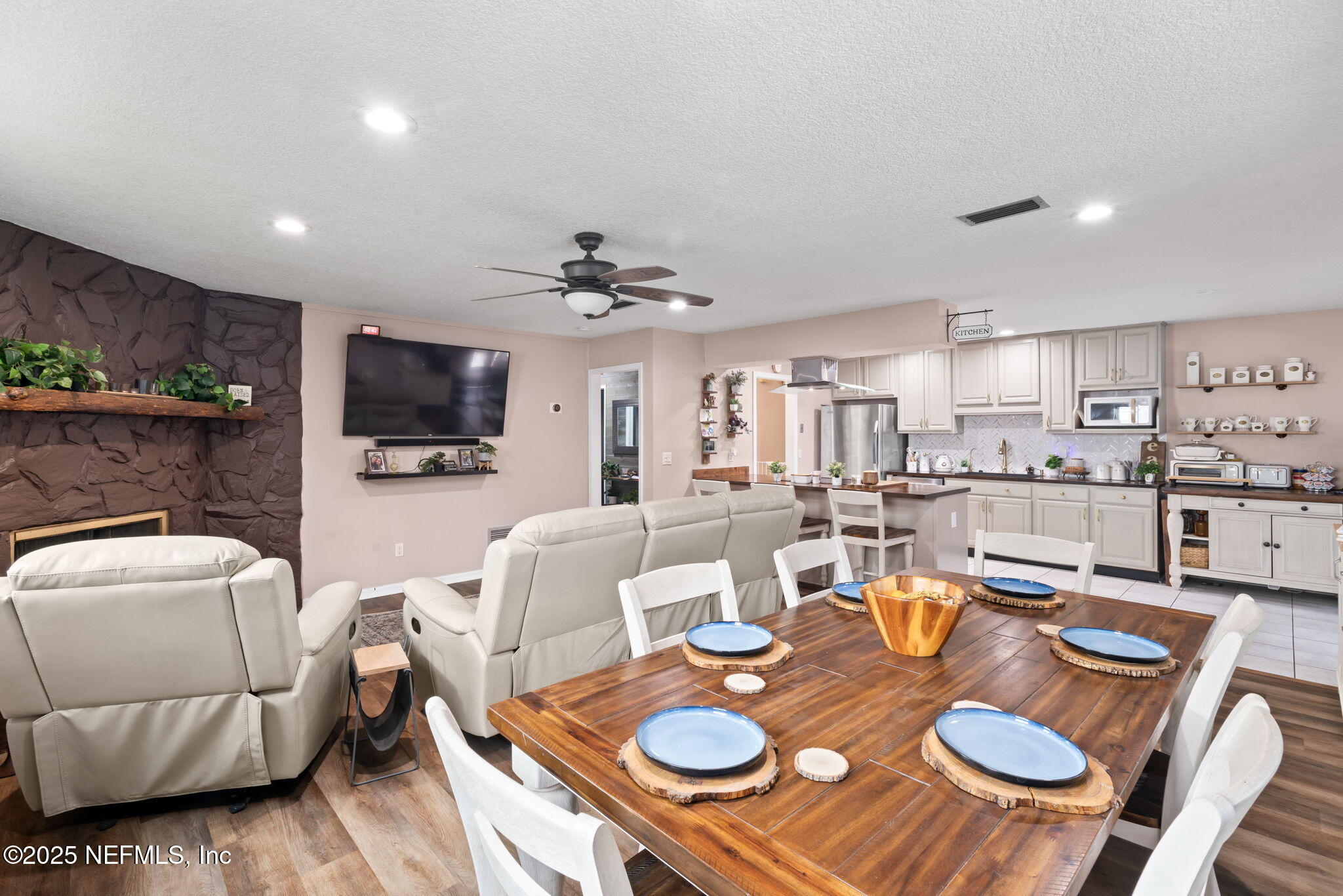 3336 Waverly Dock Road Jacksonville, FL 32223 - Photo 15 of 39 Great room