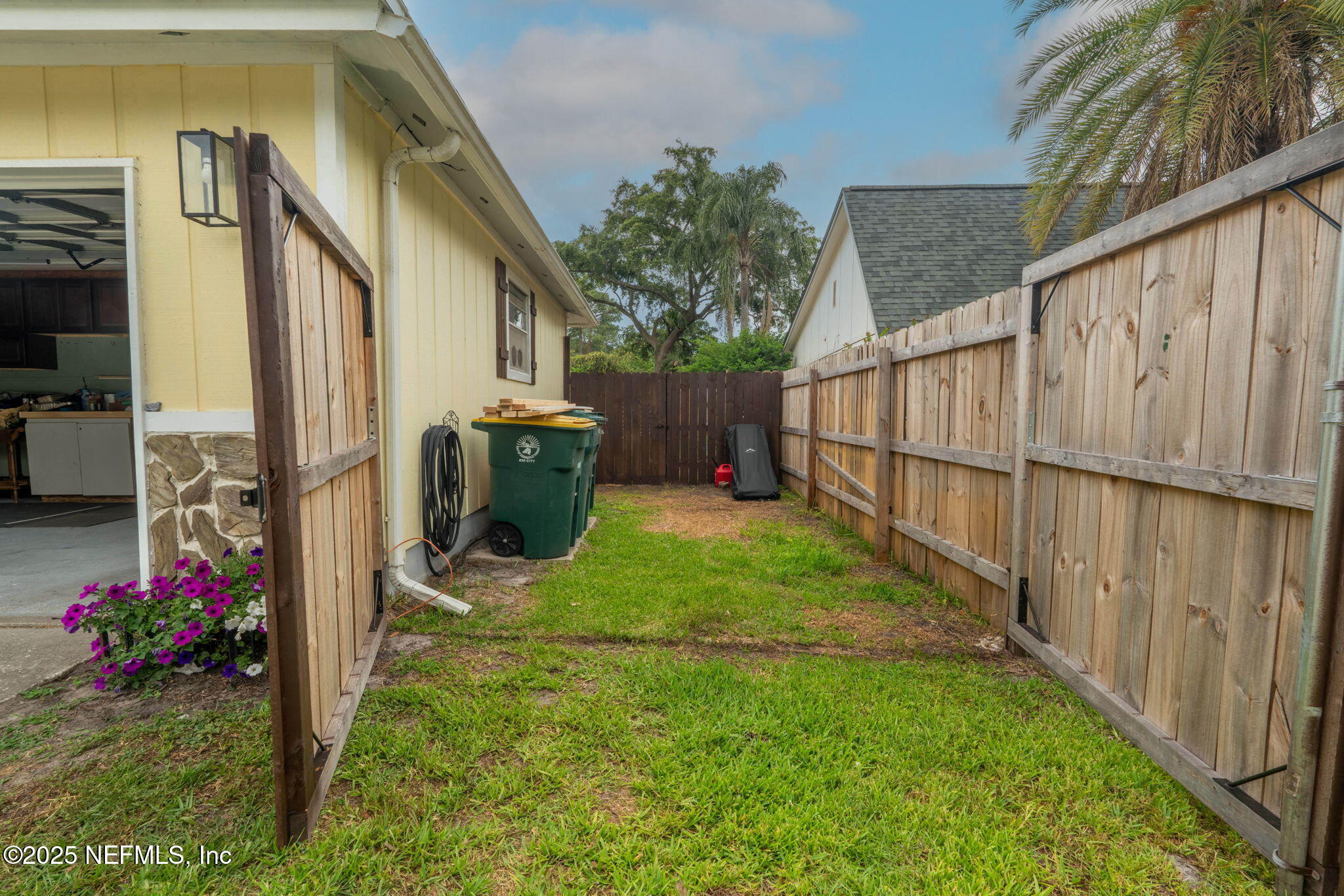 3336 Waverly Dock Road Jacksonville, FL 32223 - Photo 35 of 39 Boat/trailer parking
