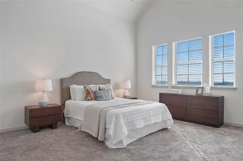 $330,000 | 320 Parkside Drive, Argyle, TX 76226