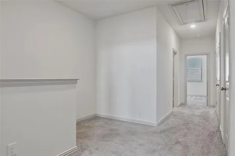 $330,000 | 320 Parkside Drive, Argyle, TX 76226