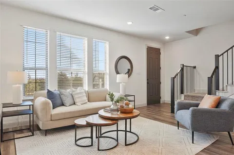 $330,000 | 320 Parkside Drive, Argyle, TX 76226