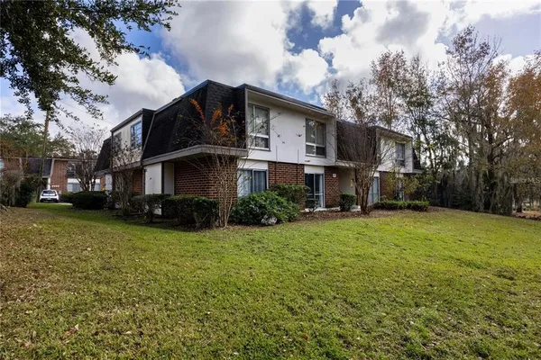 $103,000 | 1700 Southwest 16 Court, Unit K22, Gainesville, FL 32608
