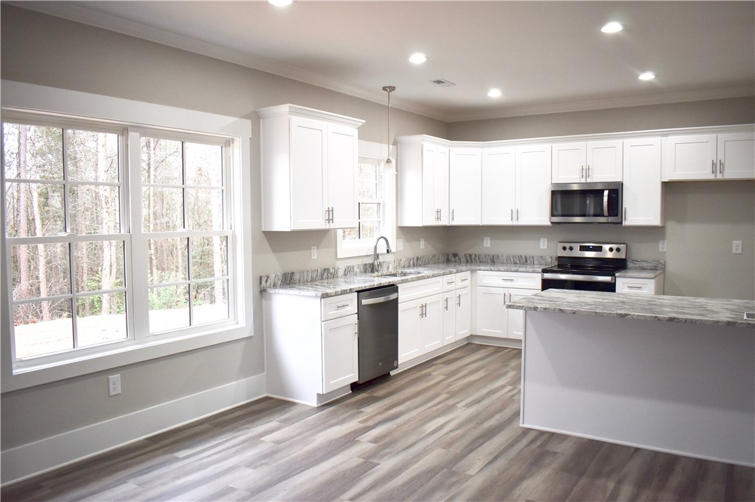 206 Jackson Circle Anderson, SC 29625 - Photo 4 of 18