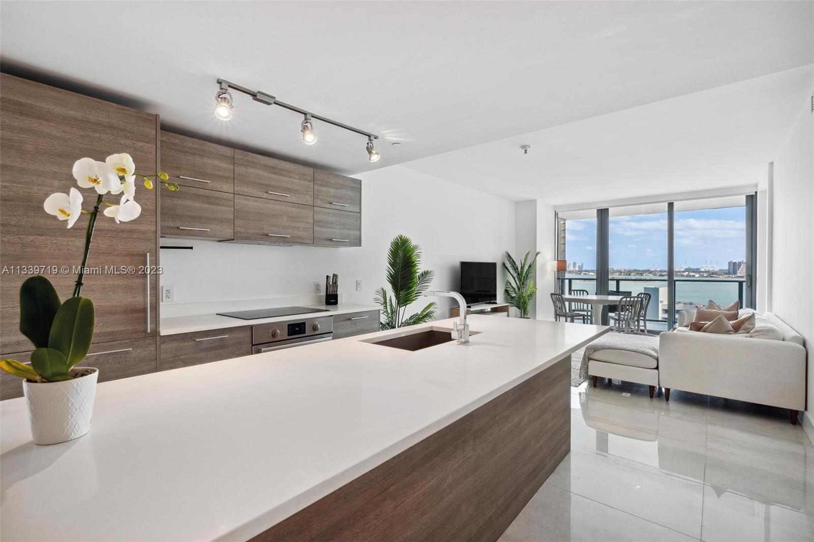 650 Northeast 32nd Street, Unit 1402 Miami, FL 33137 - Photo 1 of 70