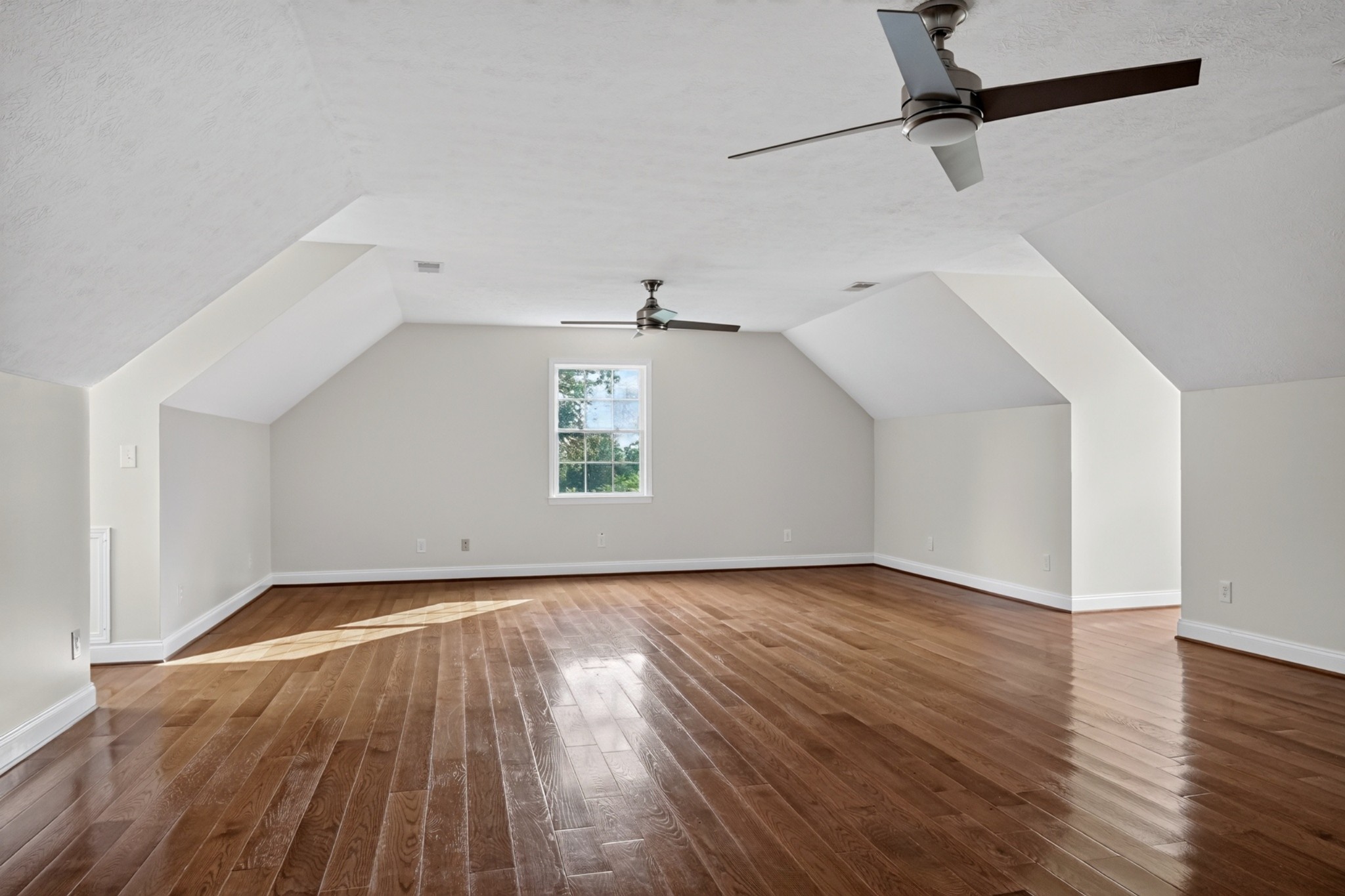 3667 Locke Bend Road Rock Island, TN 38581 - Photo 46 of 97 Gallery Image 46