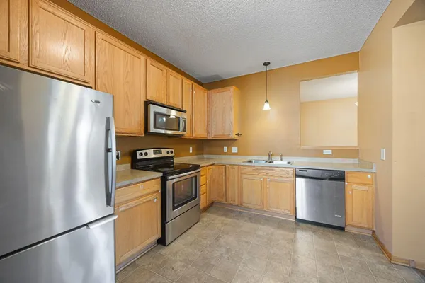 $280,000 | 14573 Olivine Way Northwest, Ramsey, MN 55303