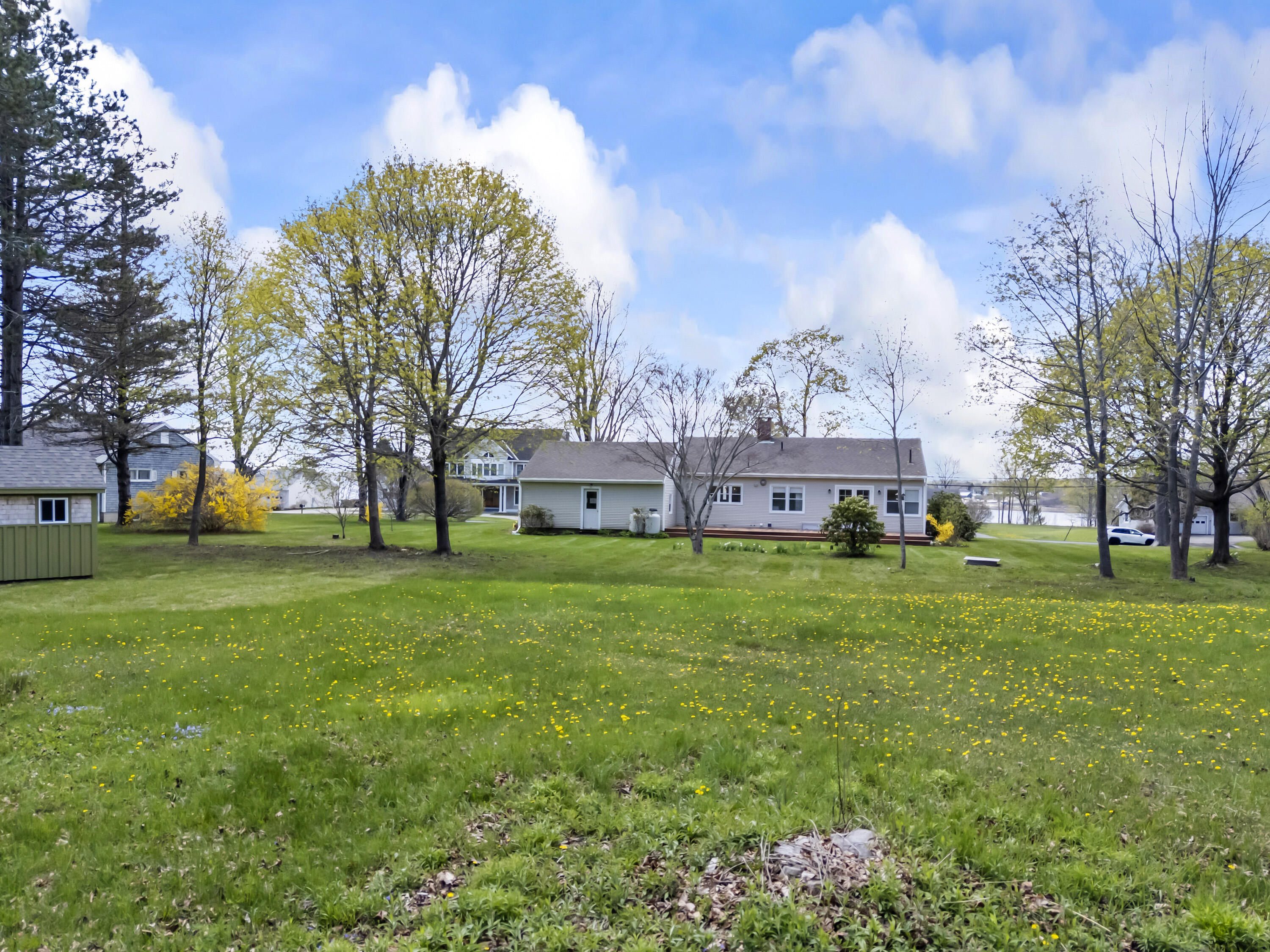 12 Samoset Road Rockland, ME 04841 - Photo 19 of 37 12 Samoset Rd_143