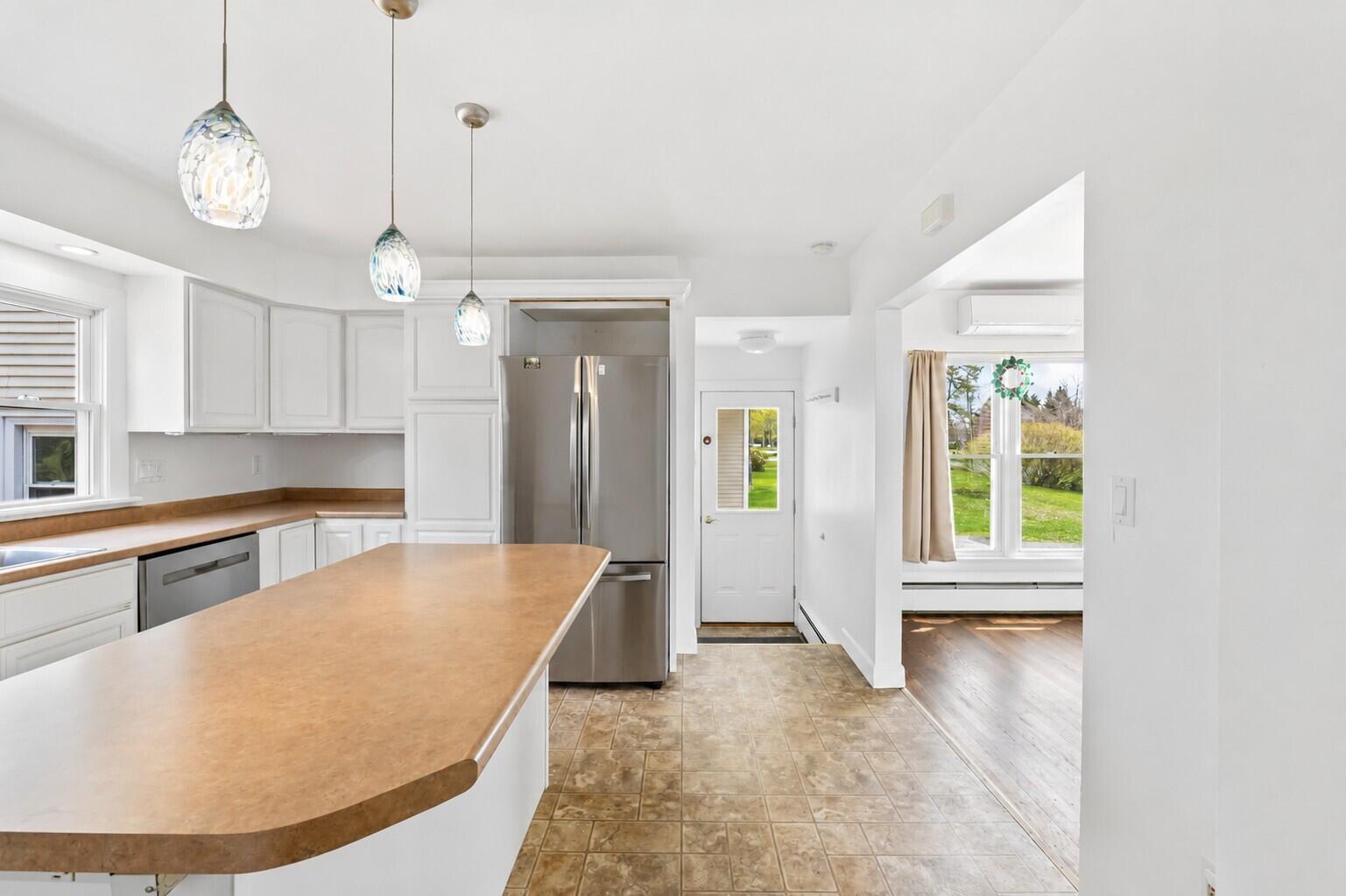 12 Samoset Road Rockland, ME 04841 - Photo 26 of 37 12 Samoset Rd_113e