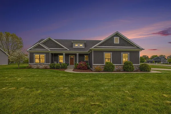 $615,000 | 4001 Fox Woods Road, St. Joseph, MI 49085