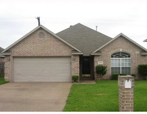 $1,800 | 3202 Neuburg Court, College Station, TX 77845