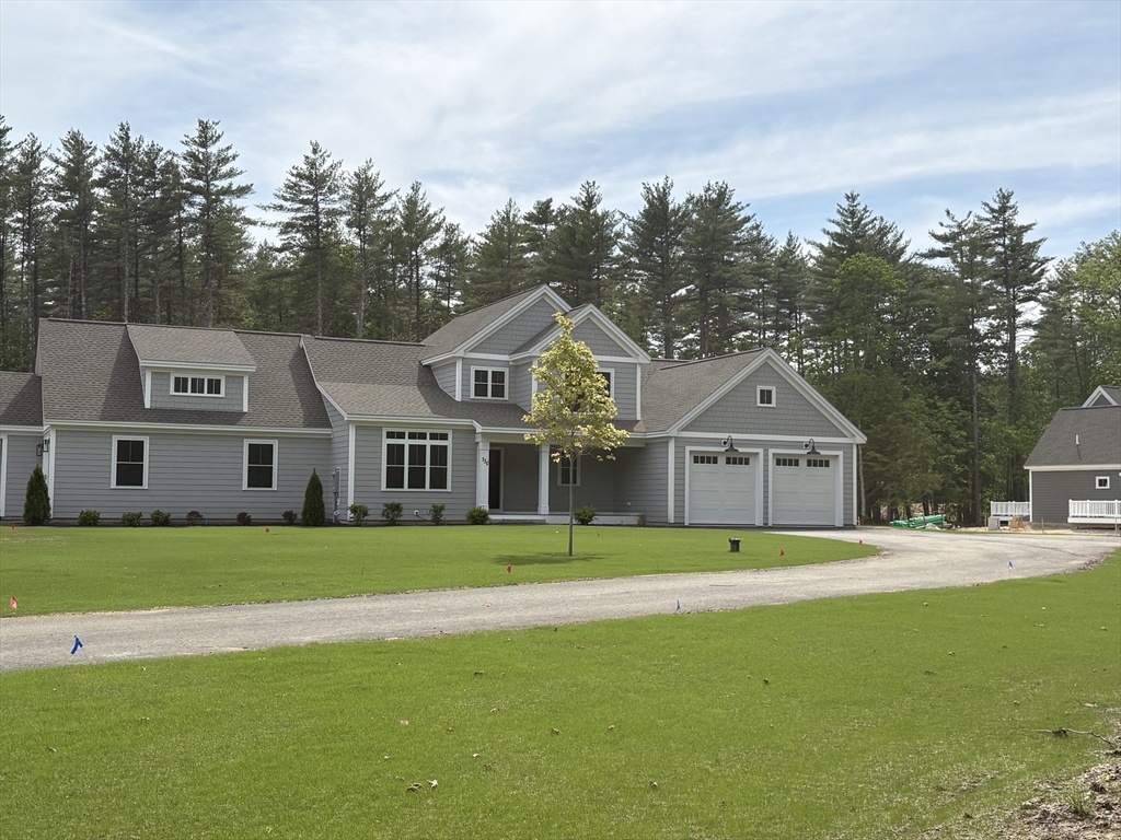 137 County Amherst, NH 03031 - Photo 3 of 34