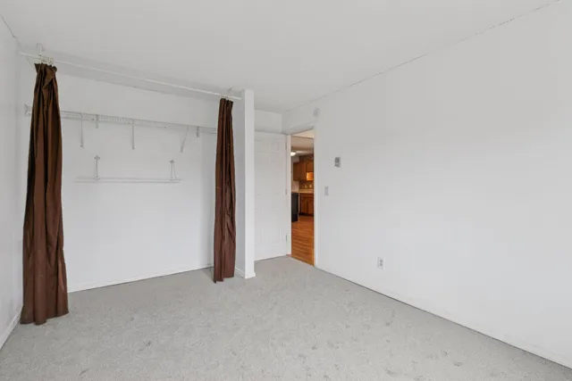 $132,500 | 14115 Pennock Avenue, Unit 301, Apple Valley, MN 55124