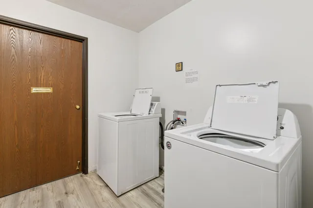 $132,500 | 14115 Pennock Avenue, Unit 301, Apple Valley, MN 55124