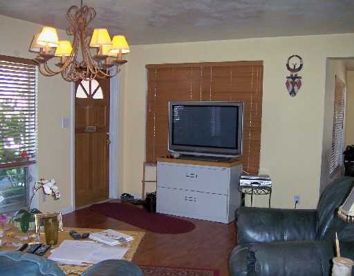 187 Southwest 8th Terrace Boca Raton, FL 33486 - Photo 5 of 7 Additional Photo