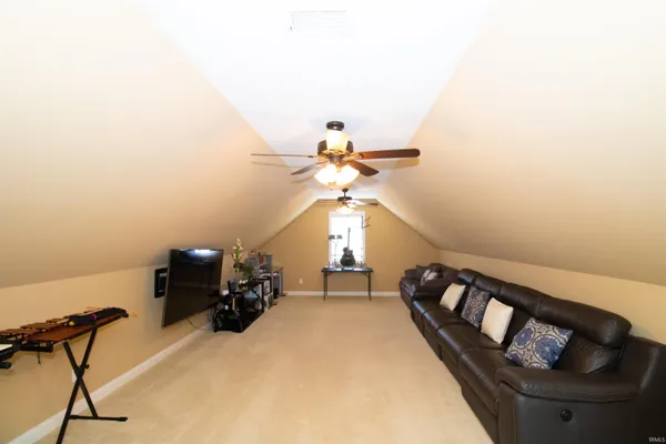 $655,000 | 2084 Long Cove Circle, Newburgh, IN 47630