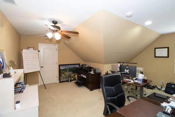 $655,000 | 2084 Long Cove Circle, Newburgh, IN 47630