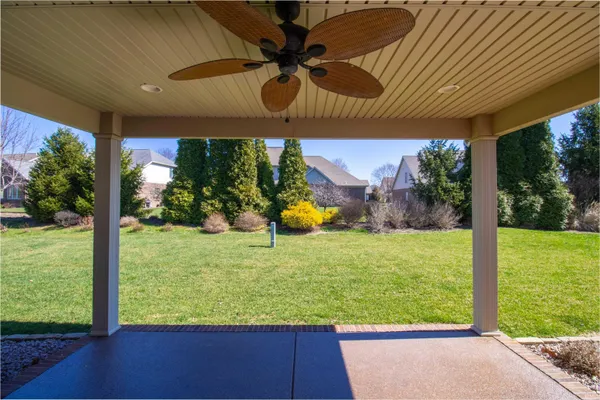 $655,000 | 2084 Long Cove Circle, Newburgh, IN 47630