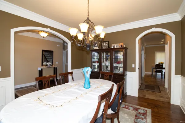 $655,000 | 2084 Long Cove Circle, Newburgh, IN 47630