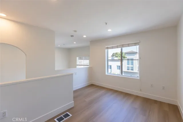 $3,100 | 2400 Scholarship, Irvine, CA 92612