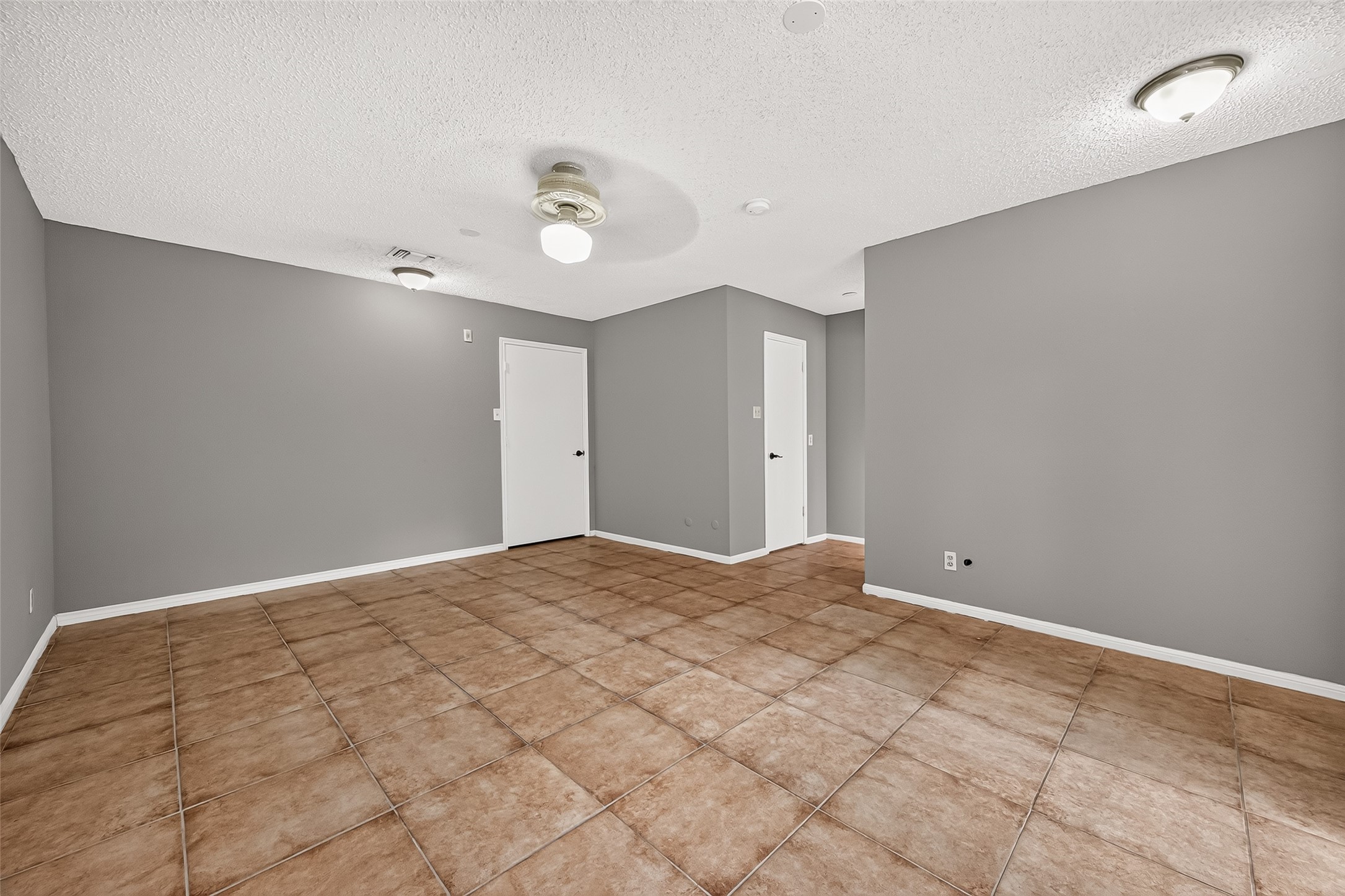 19002 Mirror Lake Drive Spring, TX 77388 - Photo 30 of 50 Gallery Image 30