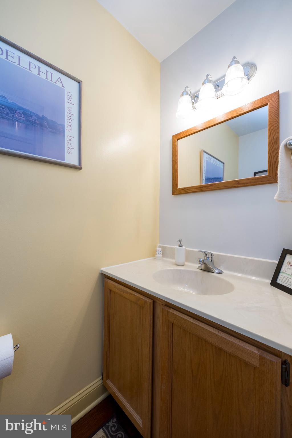 38 Ruth Road Brookhaven, PA 19015 - Photo 12 of 29 Powder Room
