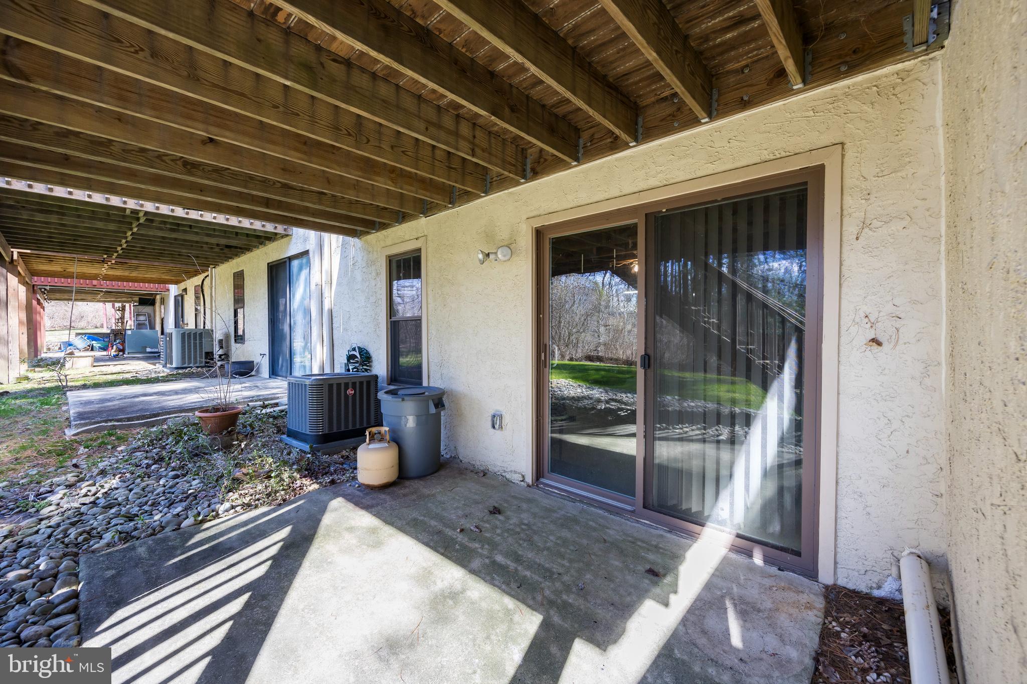38 Ruth Road Brookhaven, PA 19015 - Photo 22 of 29 Patio