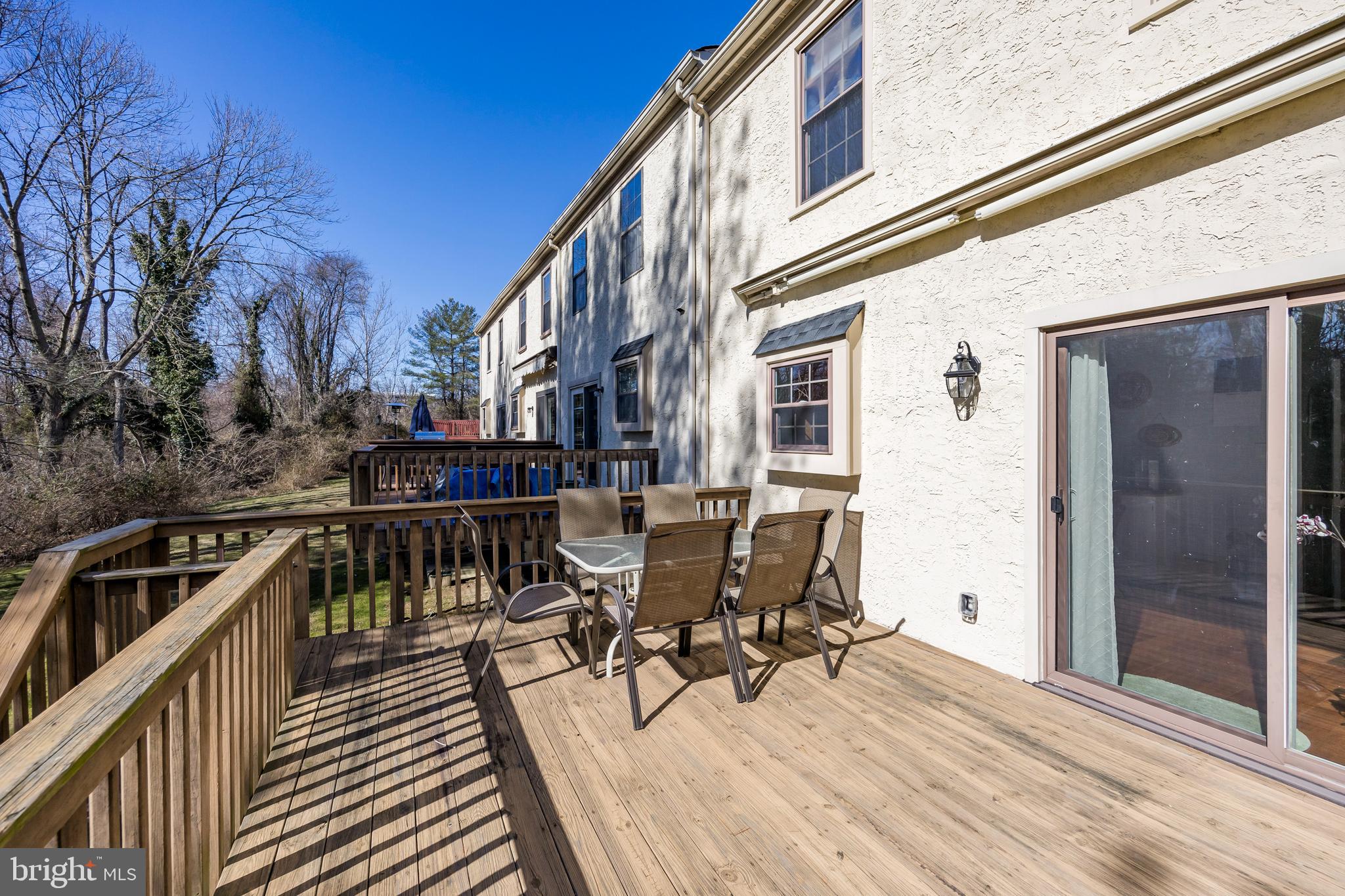 38 Ruth Road Brookhaven, PA 19015 - Photo 24 of 29 Deck