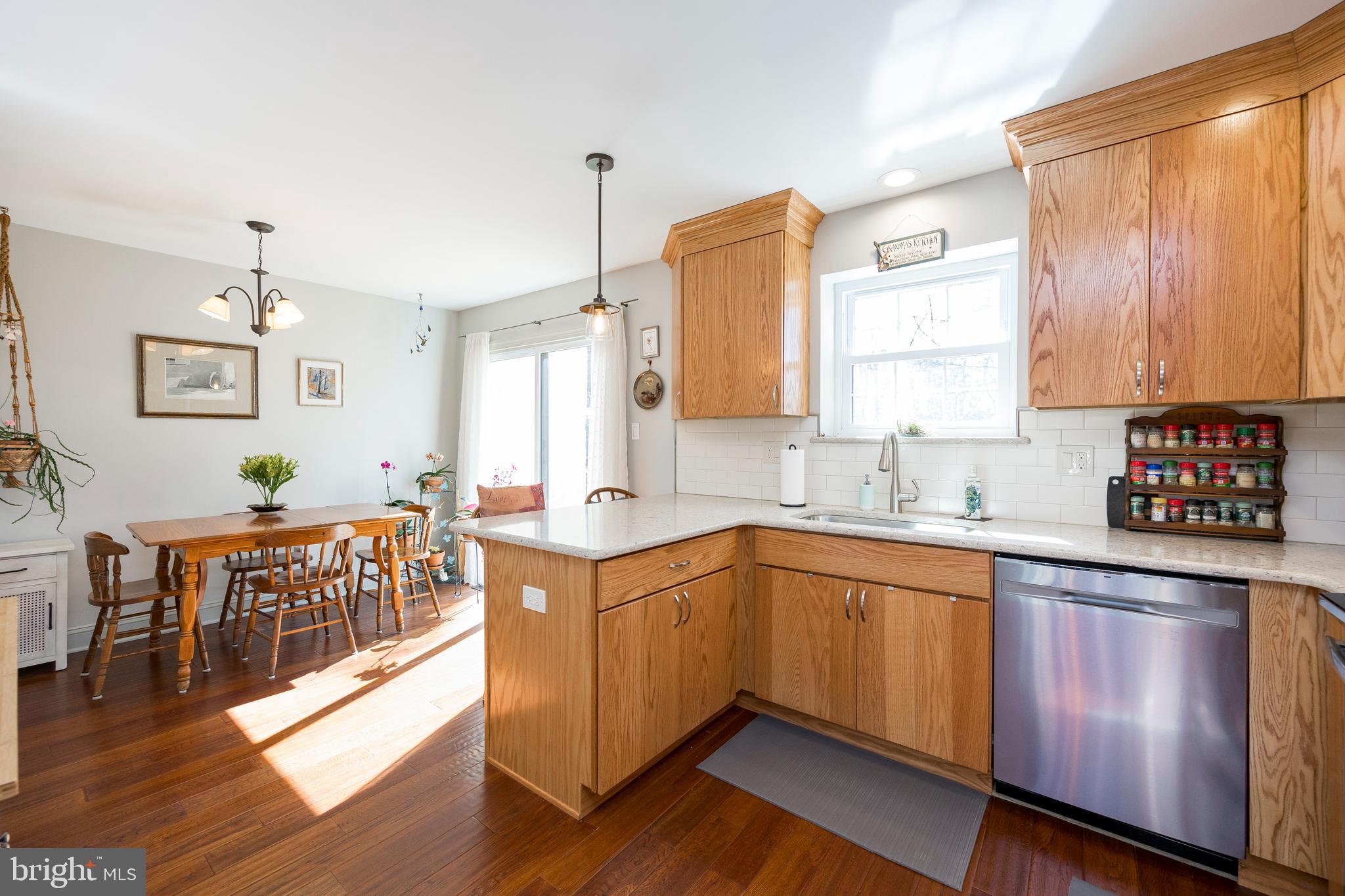 38 Ruth Road Brookhaven, PA 19015 - Photo 8 of 29 Kitchen (Remodeled 2019)