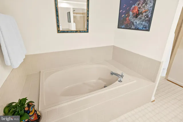 $549,500 | 6100 Thayer Street, Fredericksburg, VA 22407