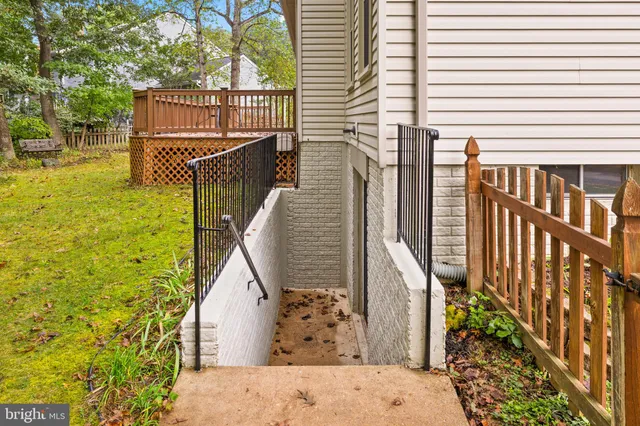 $549,500 | 6100 Thayer Street, Fredericksburg, VA 22407