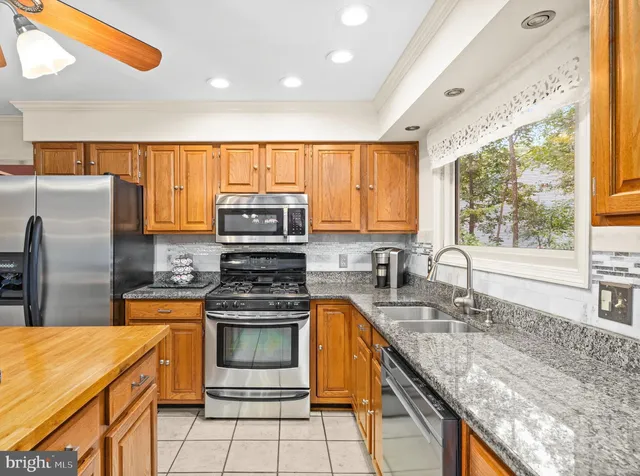 $549,500 | 6100 Thayer Street, Fredericksburg, VA 22407