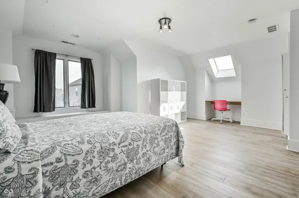 $660,000 | 4598 South Ridgeview Drive, Greenfield, IN 46140