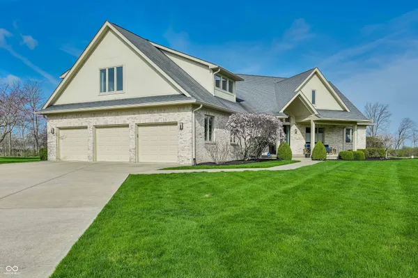 $660,000 | 4598 South Ridgeview Drive, Greenfield, IN 46140