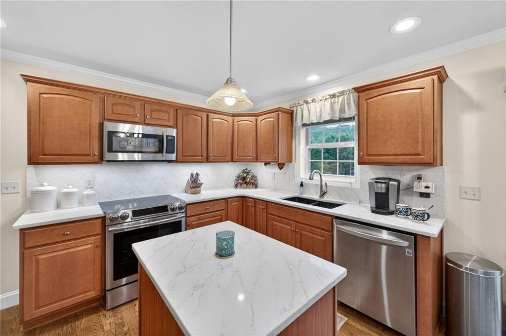 119 Julia Road Sarver, PA 16055 - Photo 8 of 50