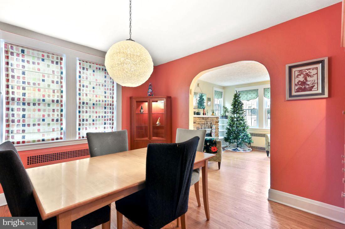 523 Overbrook Road Baltimore, MD 21212 - Photo 11 of 59 Formal Dining Room