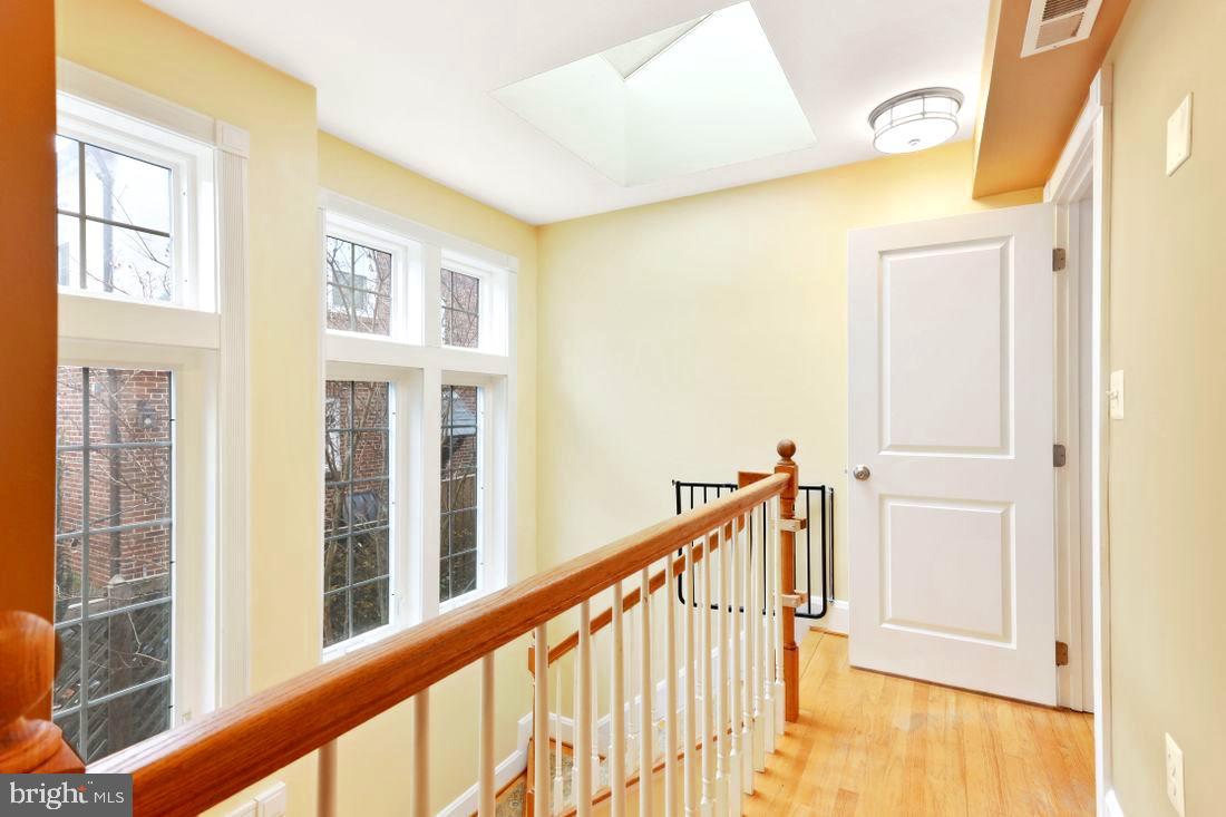 523 Overbrook Road Baltimore, MD 21212 - Photo 21 of 59 Entryway to Addition