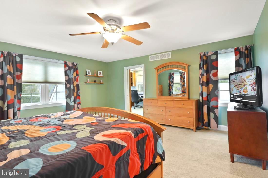 523 Overbrook Road Baltimore, MD 21212 - Photo 35 of 59 Owner's Suite Bedroom