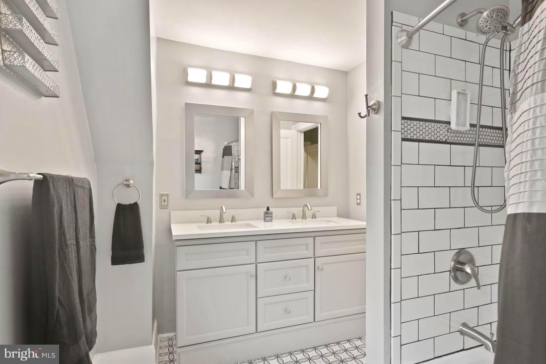 523 Overbrook Road Baltimore, MD 21212 - Photo 38 of 59 Gorgeous tile and Double Vanity