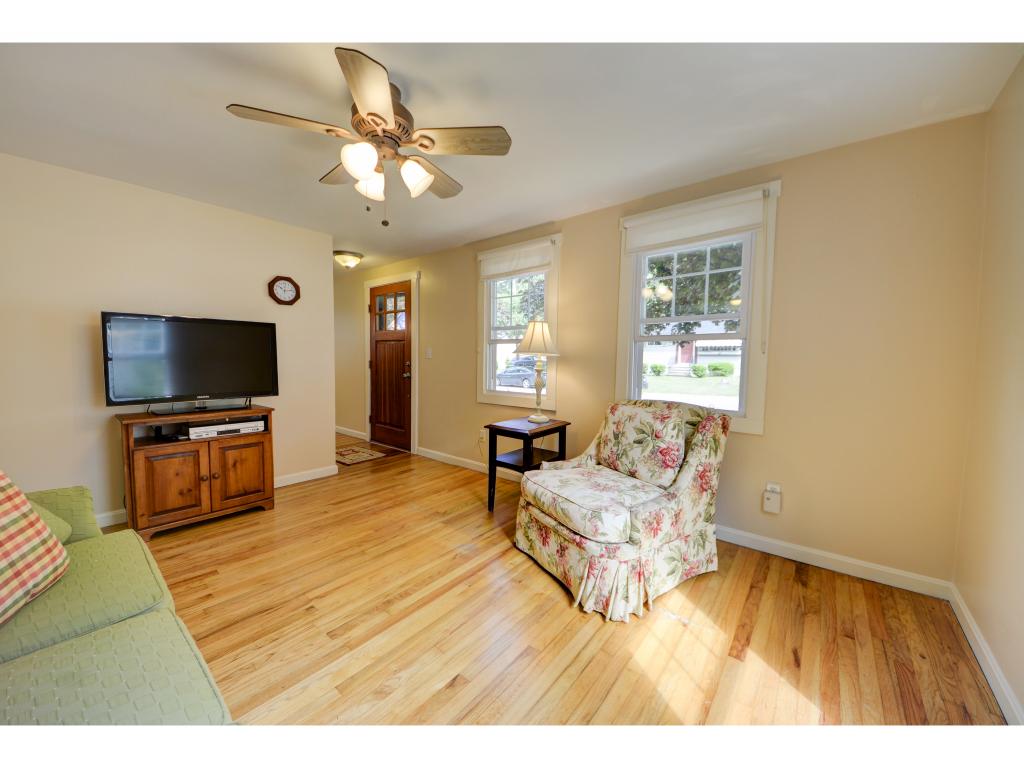 7 Wedgewood Road Dover, NH 03820 - Photo 5 of 36 Gallery Image 5