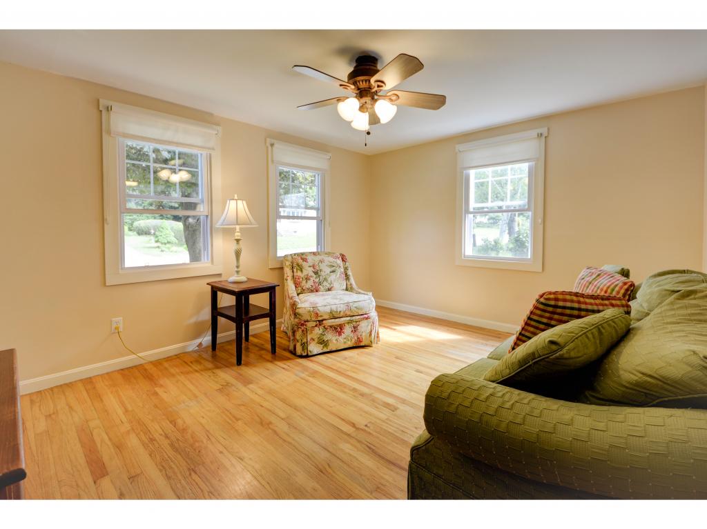 7 Wedgewood Road Dover, NH 03820 - Photo 6 of 36 Gallery Image 6