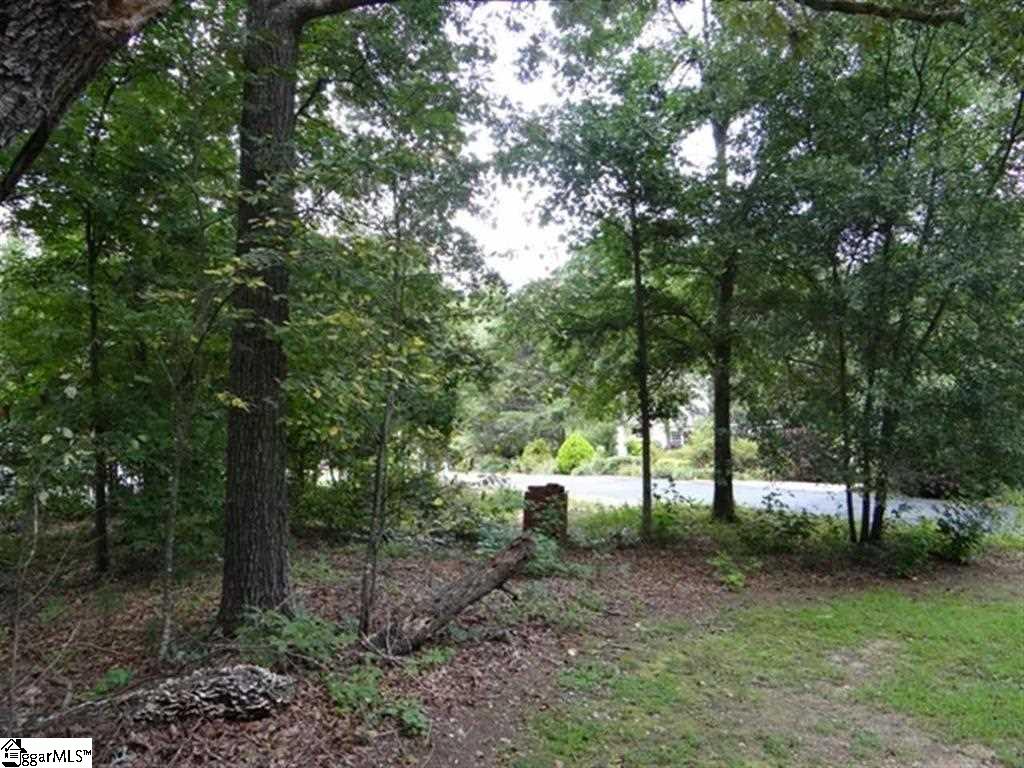 117 Robertson Road Taylors, SC 29687 - Photo 4 of 6 Gallery Image 4