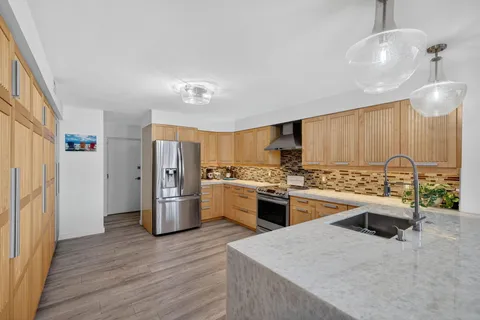 $1,250,000 | 777 Bayshore Drive, Unit 1003, Fort Lauderdale, FL 33304