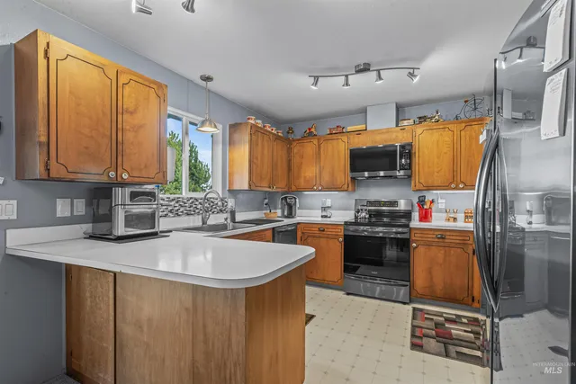 $440,000 | 1533 Cedar Avenue, Lewiston, ID 83501