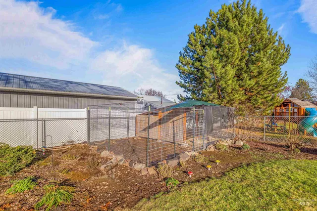 $450,000 | 1533 Cedar Avenue, Lewiston, ID 83501