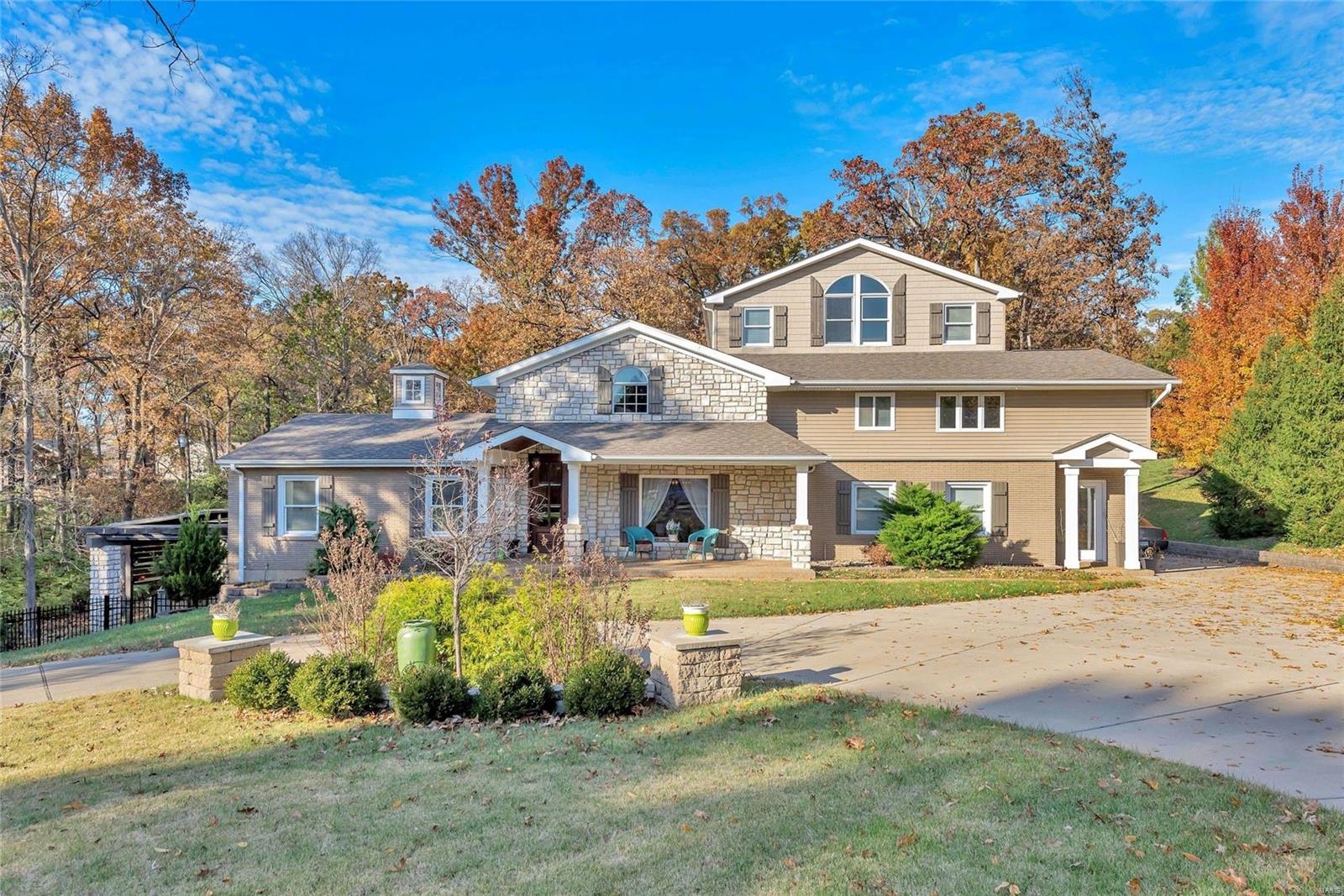 12505 Robyn Road Sunset Hills, MO 63127 - Photo 2 of 62 Gallery Image 2