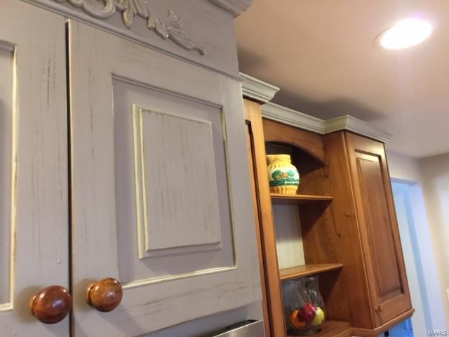 12505 Robyn Road Sunset Hills, MO 63127 - Photo 12 of 62 Gallery Image 12