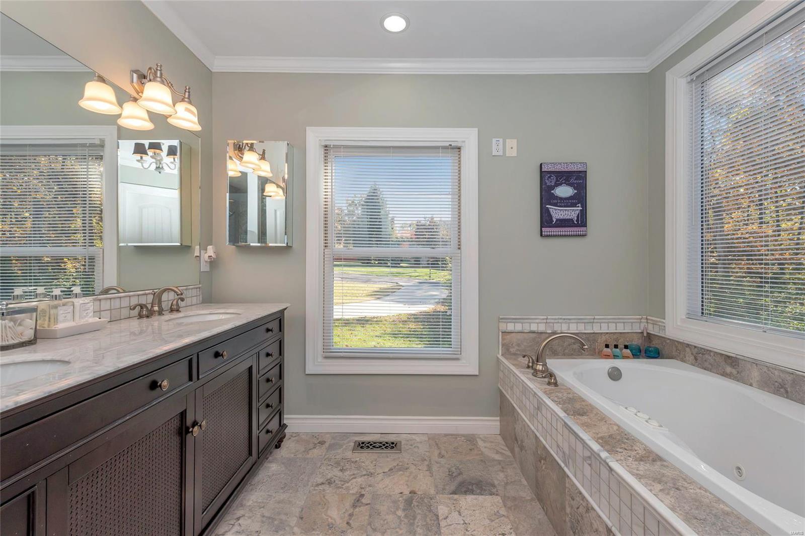 12505 Robyn Road Sunset Hills, MO 63127 - Photo 31 of 62 Gallery Image 31