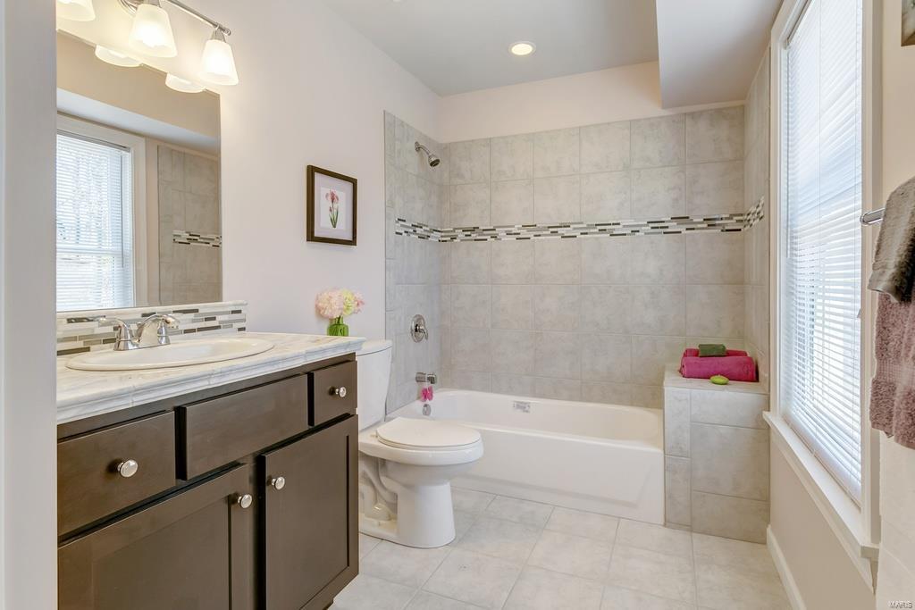 12505 Robyn Road Sunset Hills, MO 63127 - Photo 42 of 62 Gallery Image 42