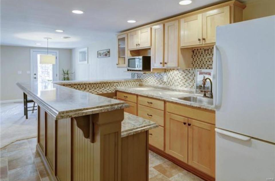 12505 Robyn Road Sunset Hills, MO 63127 - Photo 50 of 62 Gallery Image 50